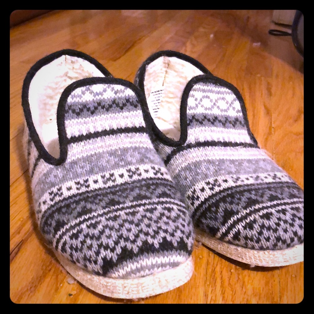 Lambs wool slippers